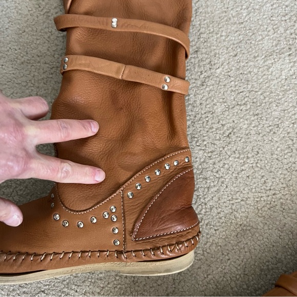 Vintage ‘Hector Riccione’ Pull Up Caramel Tan Calfskin Moccasin Boots Stud Tie - Picture 9 of 16